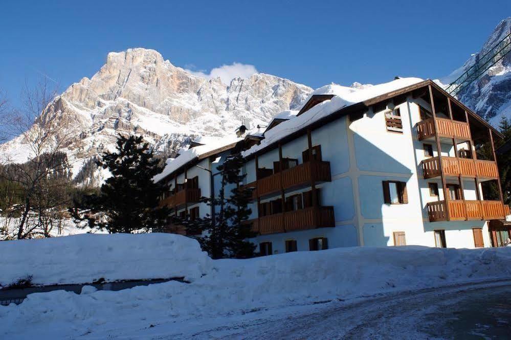 Relais Clubresidence Сан-Мартино-ди-Кастроцца Экстерьер фото